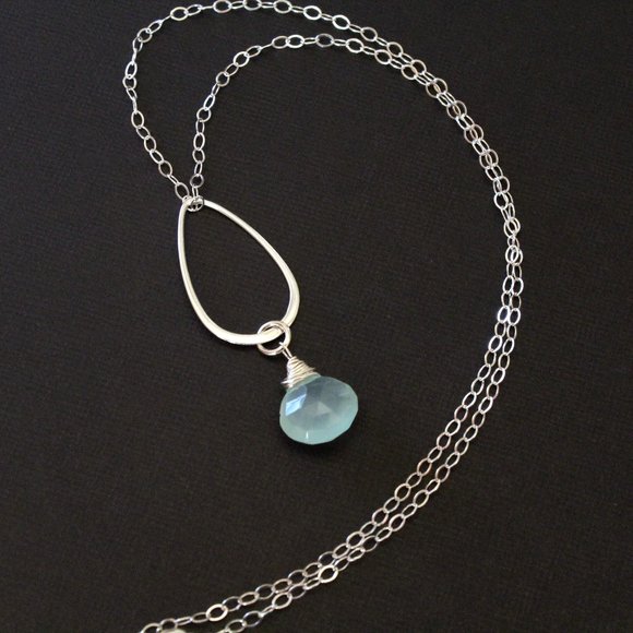 Sterling Silver and Aqua Blue Chalcedony Necklace - Brand new - Picture 1 of 3